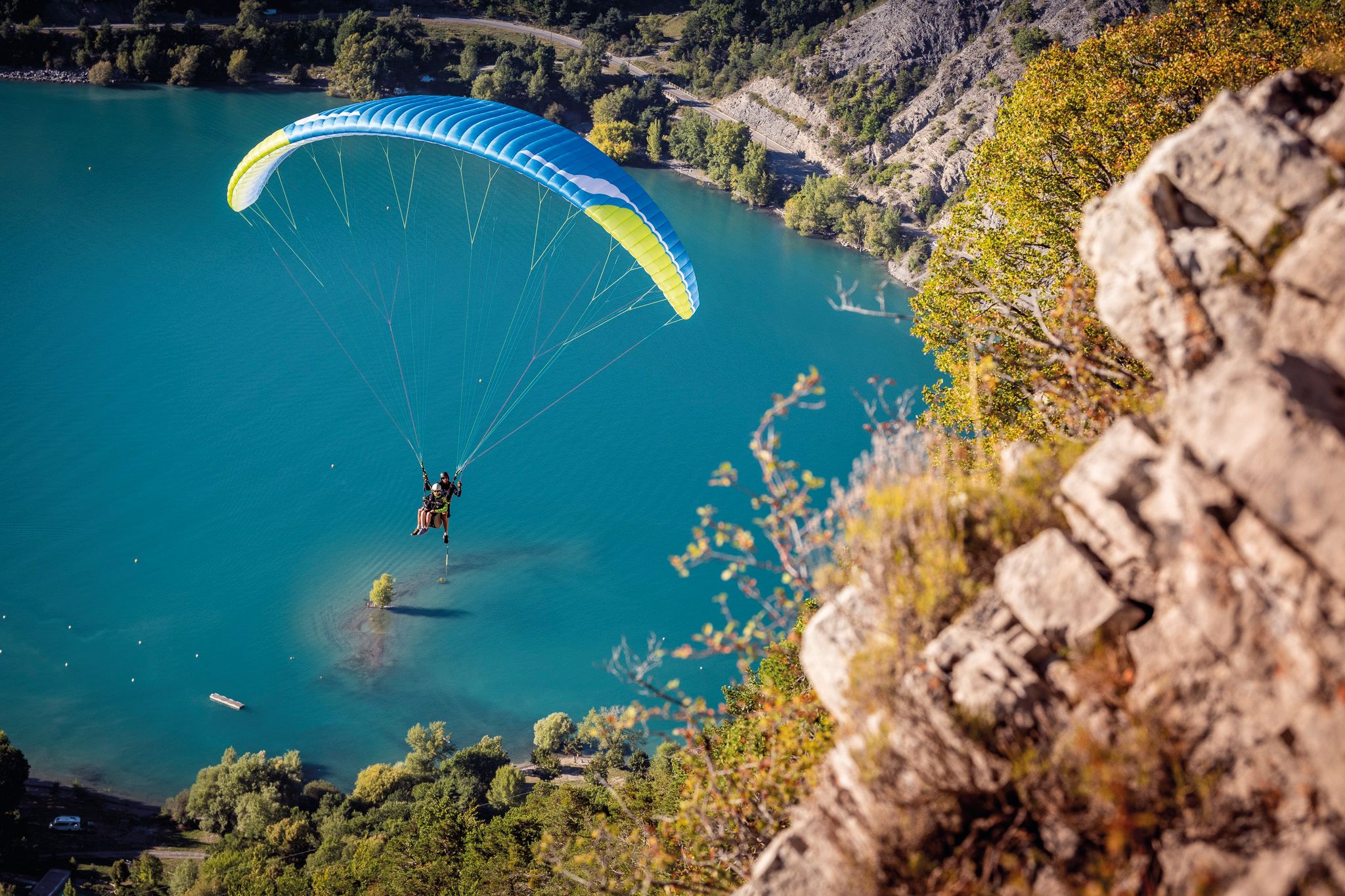 balade en baptème parapente autour du lac